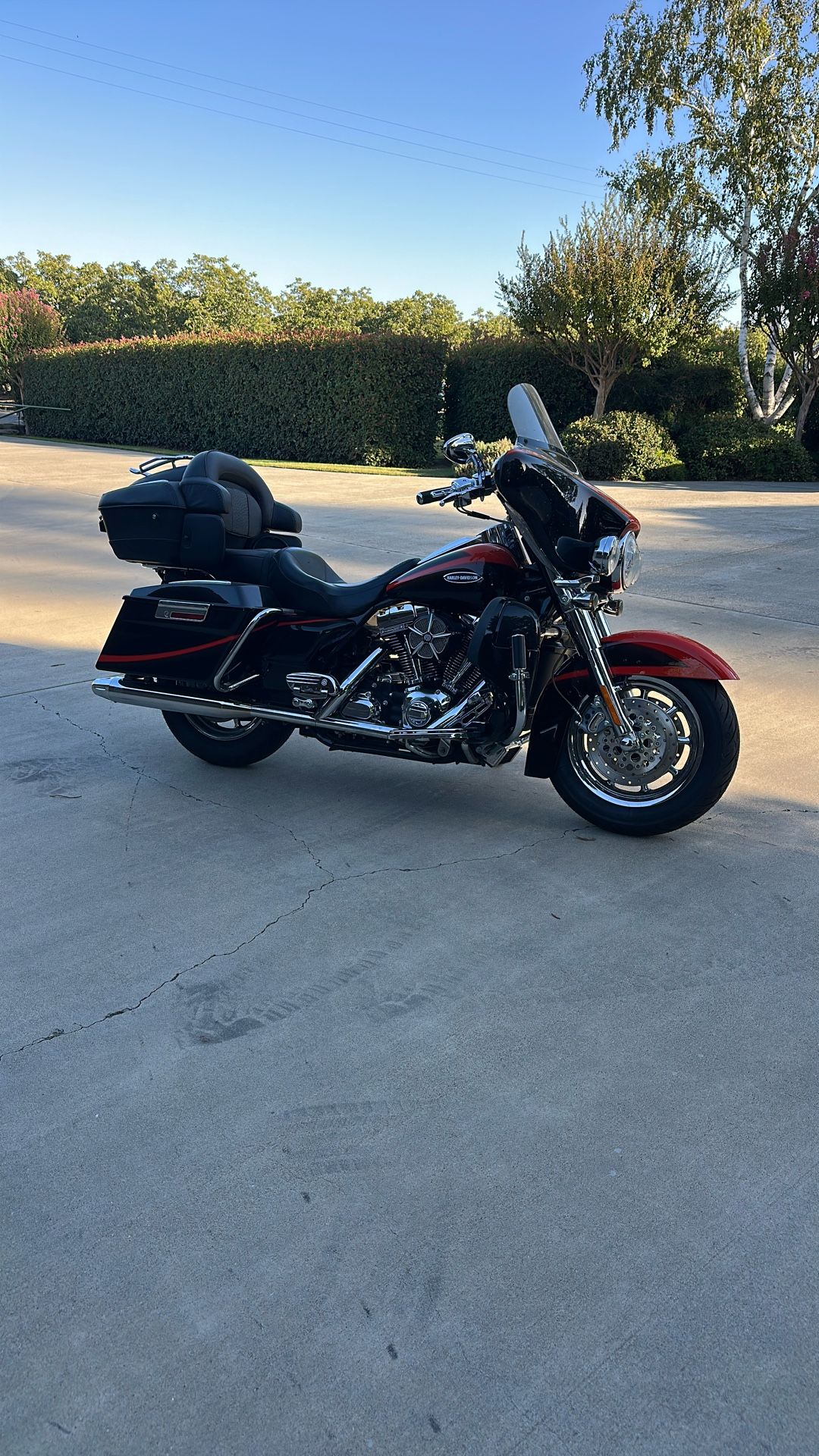 HARLEY DAVIDSON SCREAMING EAGLE