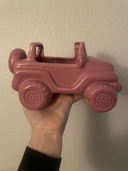 Pink jeep home decor