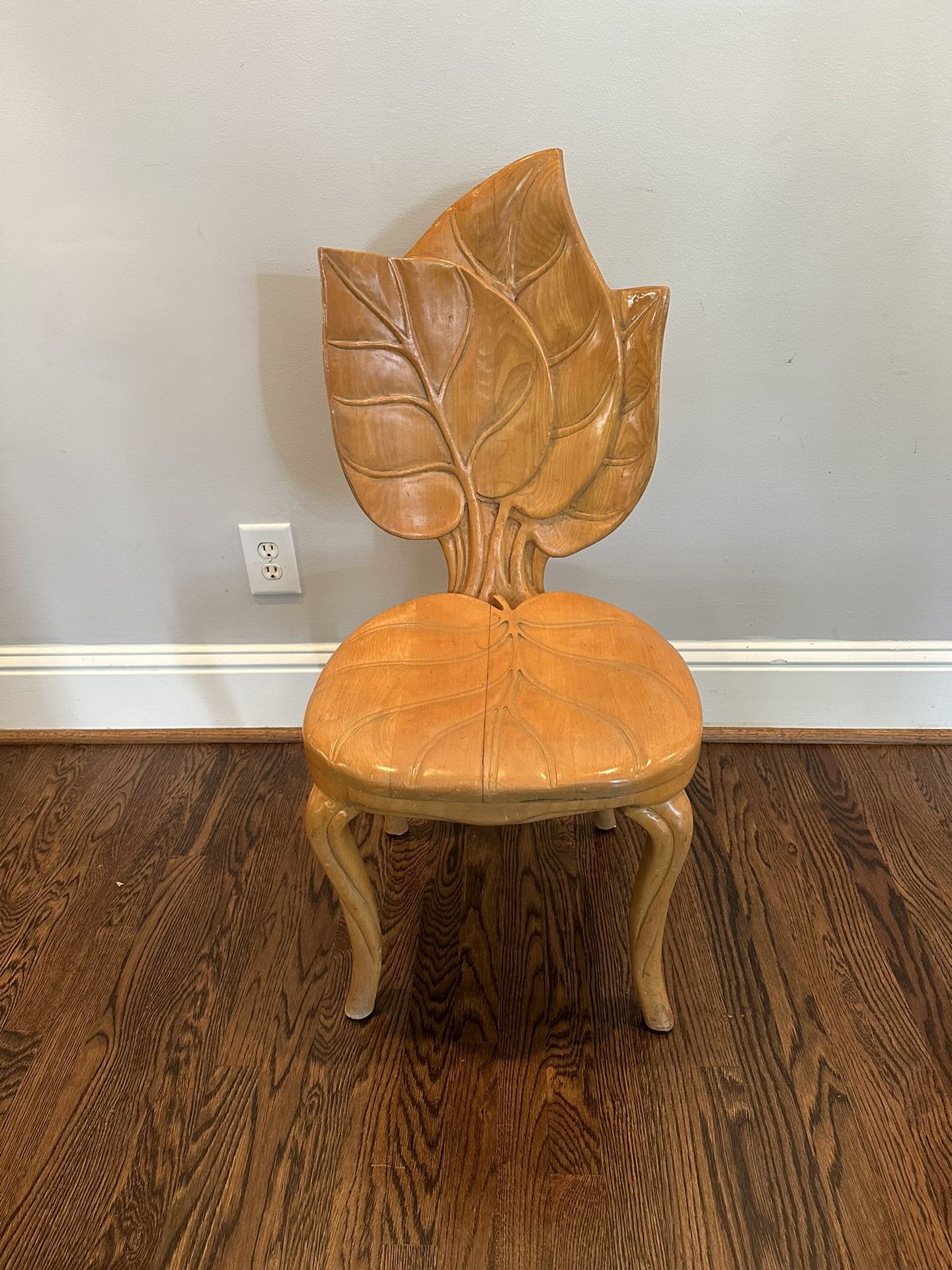 Vintage French Art Nouveau Sculptural Leaf Chair -