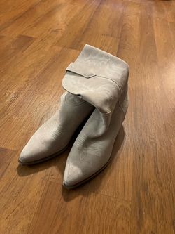 Nine West boots for sale