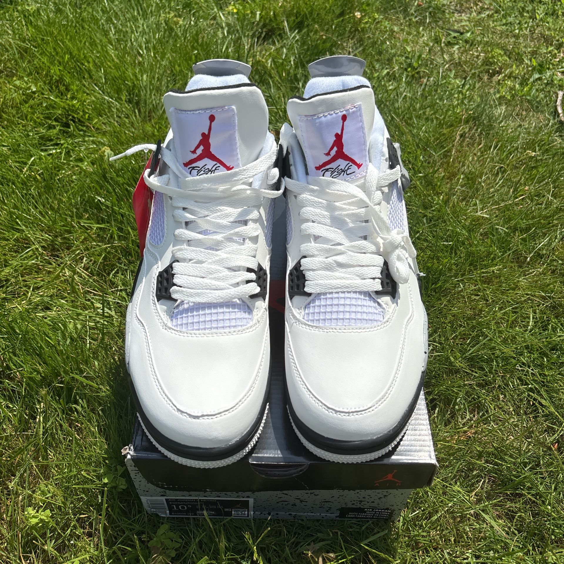 Jordan 4 White Cement [10.5] - OG Box - Brand New