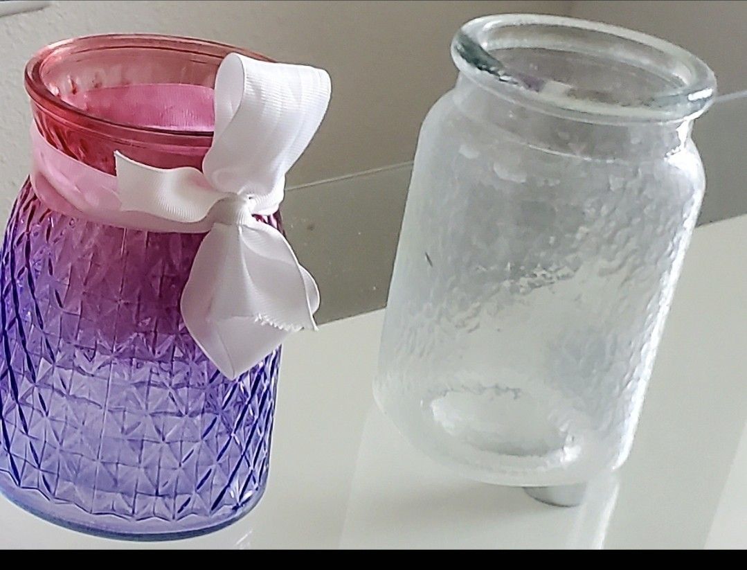 Variety of flower vases, 4 of them