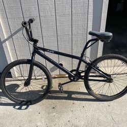 24” haro cruiser. 
