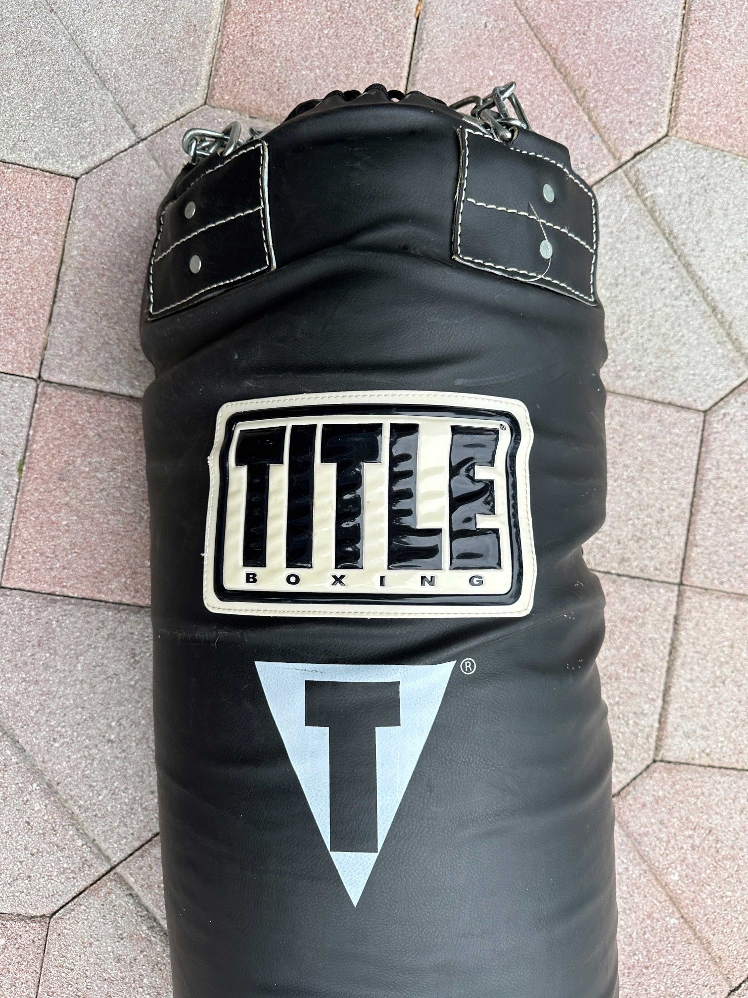 Title Muay Thai Heavy bag
