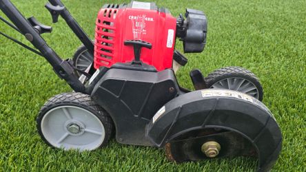 Troy-Bilt 9in. 30 cc 4-Stroke Gas Walk-Behind Grass Edger