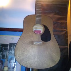 Minstrel Acoustic Guitar 