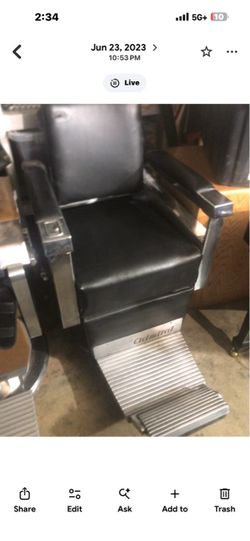 Barber chair
