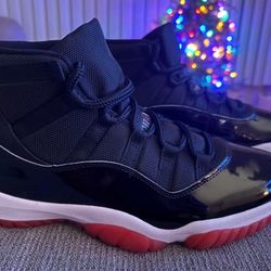 Jordan 11 Retro Playoffs Bred (2019) NEW Size 11 - No Box - RARE