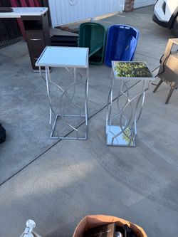 Silver tables with mirrored top