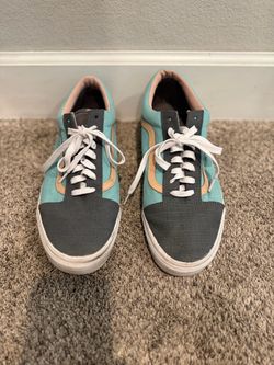 Men’s size 13 Vans shoes
