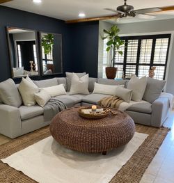 Coud like sectional sofa