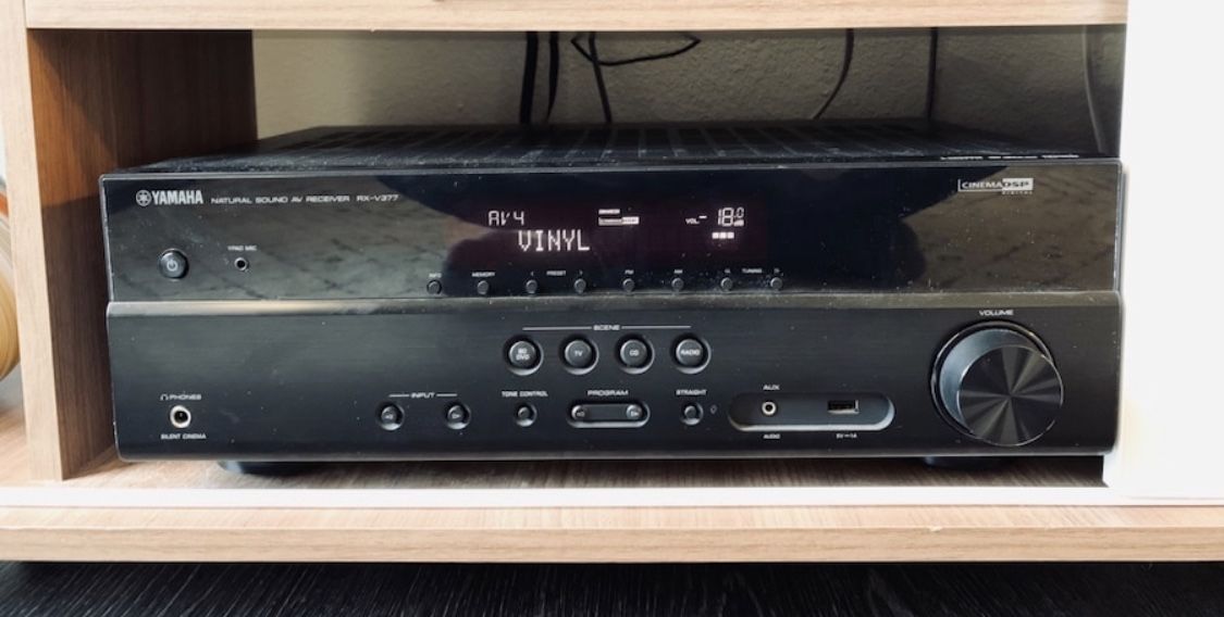 Yamaha V377 5.1 Surround Sound / Stereo Receiver HDMI ARC support!