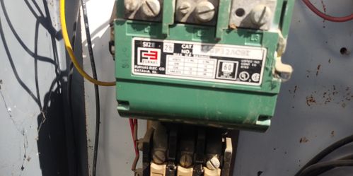 Electricista industrial..