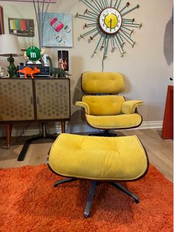 Charles Eames, Herman Miller style Midcentury Chair and Ottoman