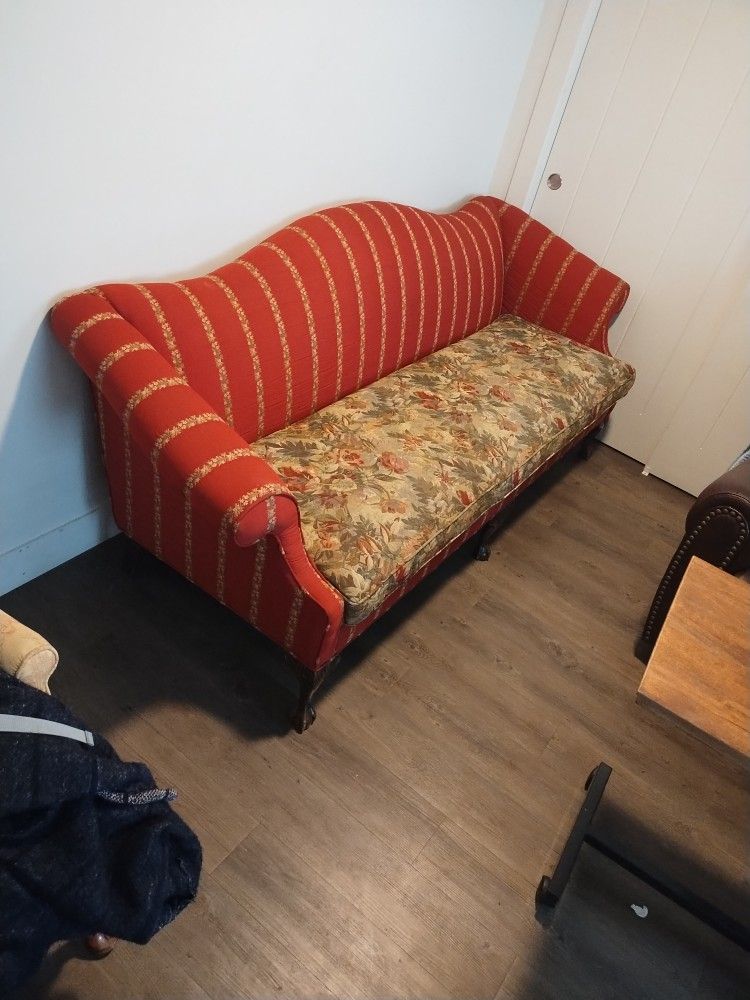 Victorian Style Couch