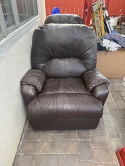 2 Dark Brown Leather Armchair Recliner