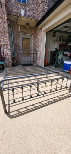Full Size Bed