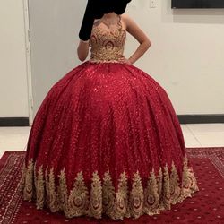 Burgundy quinceanera dress with gold with kneeling pillow