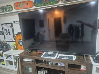 LG 86IN TV