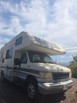 1995 Fleetwood Tioga RV – 21 FT – ONLY 45K MILES – $7,000
🚐 1995 Fleetwood Tioga Class C
📏 21 feet
🚗 Ford E350
📍 Only 45,000 miles
☀️ Solar system