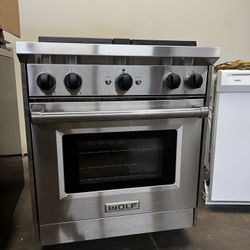 Wolf 30”Wide All Gas Range Stove Stainless Steel 4Burners
