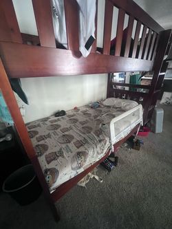 Bunk bed