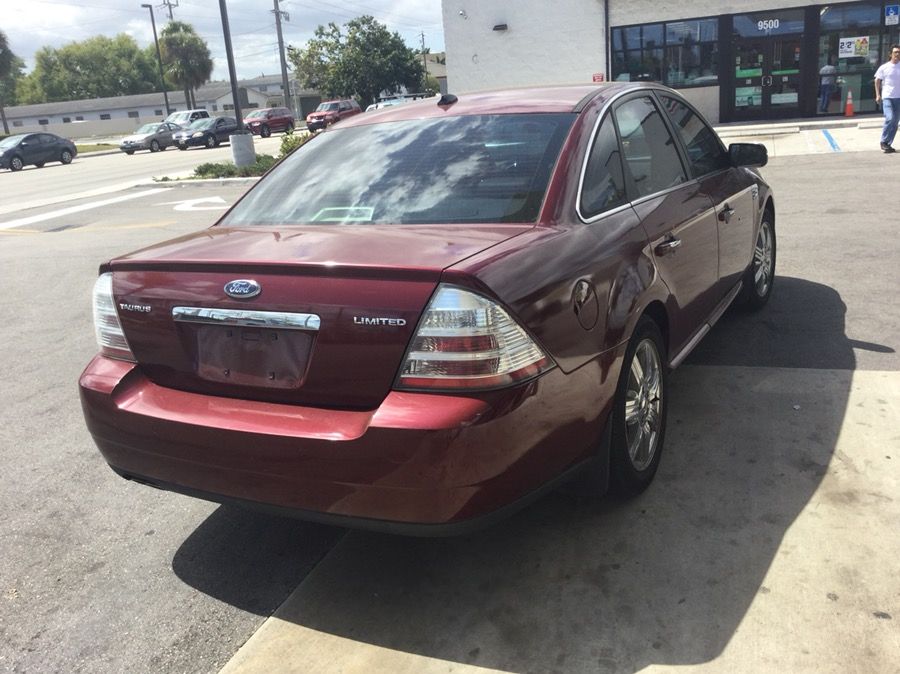 2009 ford sedan (smooth clean and fast)