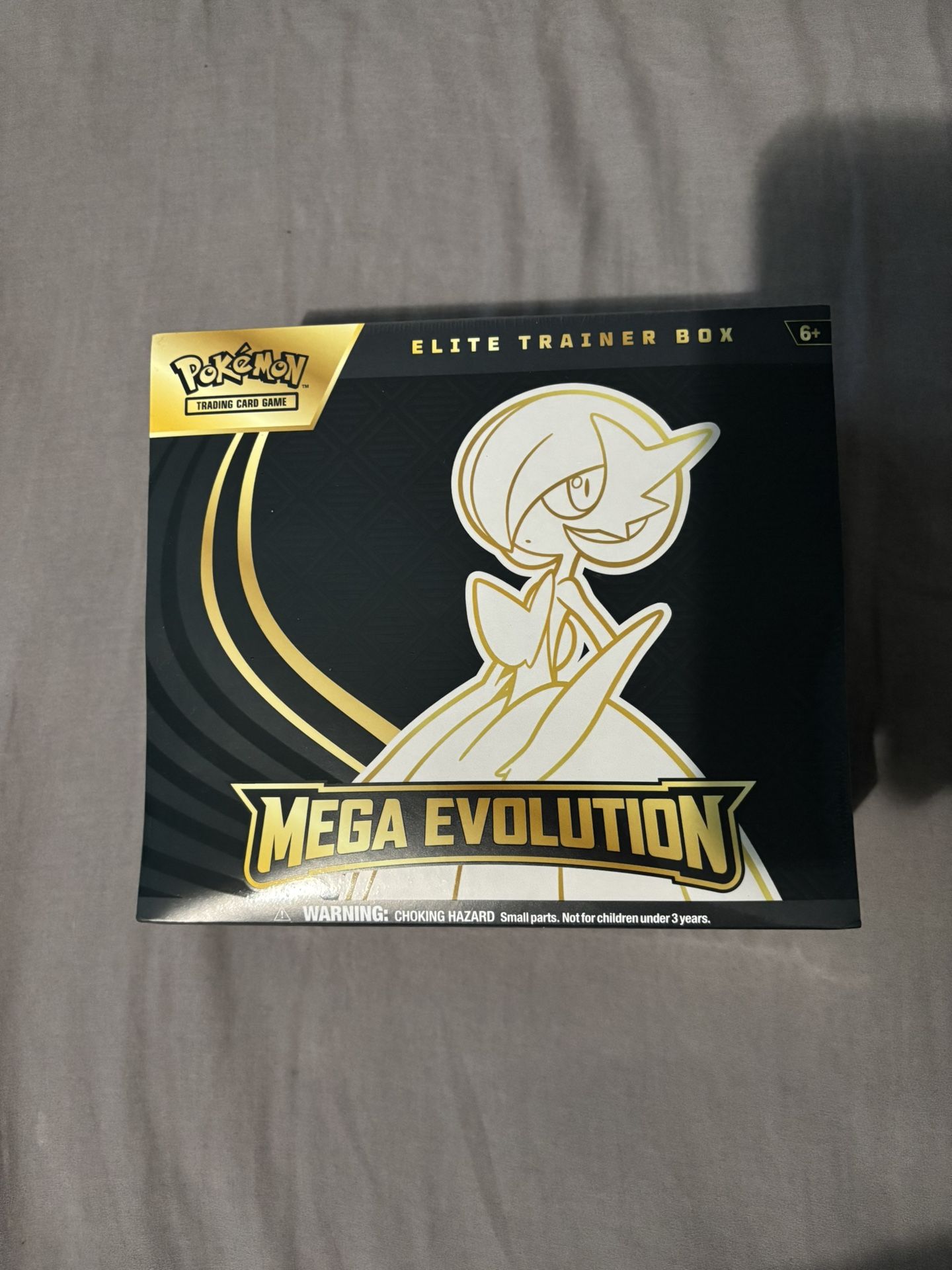 Pokemon Mega Evolutions Gardevoir Elite Trainer Box