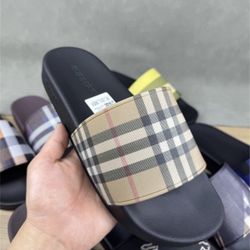 Burberry Slides Size 6.5 Men