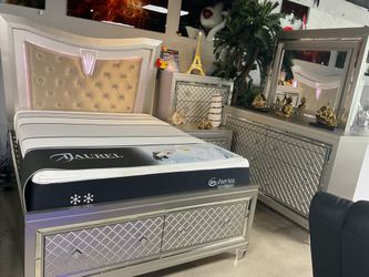 Grand déstockage d'automne: ensemble de chambre 5Pc avec matela offert, a seulment $1899