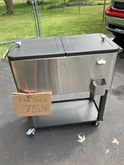 Party and deck cooler