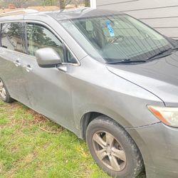 2015 Nissan Quest 