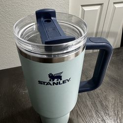 40oz Stanley stainless steel tumbler with handle, no straw