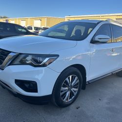2019 Nissan Pathfinder