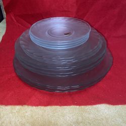 Set Of 16 Arcoroc Tempered Glass Plates (Sizes In Description)