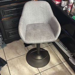 Vanity Chair 