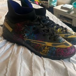 Football Cleats Size 6