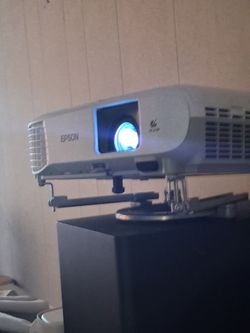 Epson projector HDMI