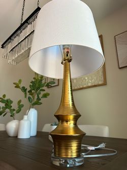 Lamp for sale