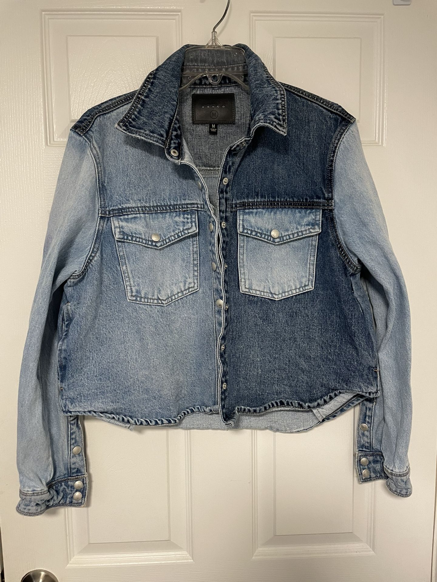 BLANKNYC Women’s Denim Jacket Size M