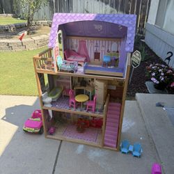 Kid Kraft Doll House 