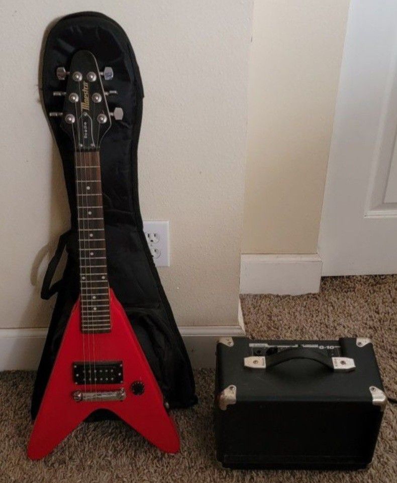 Gibson Roadie Mini Flying V Red With AMP+Stand