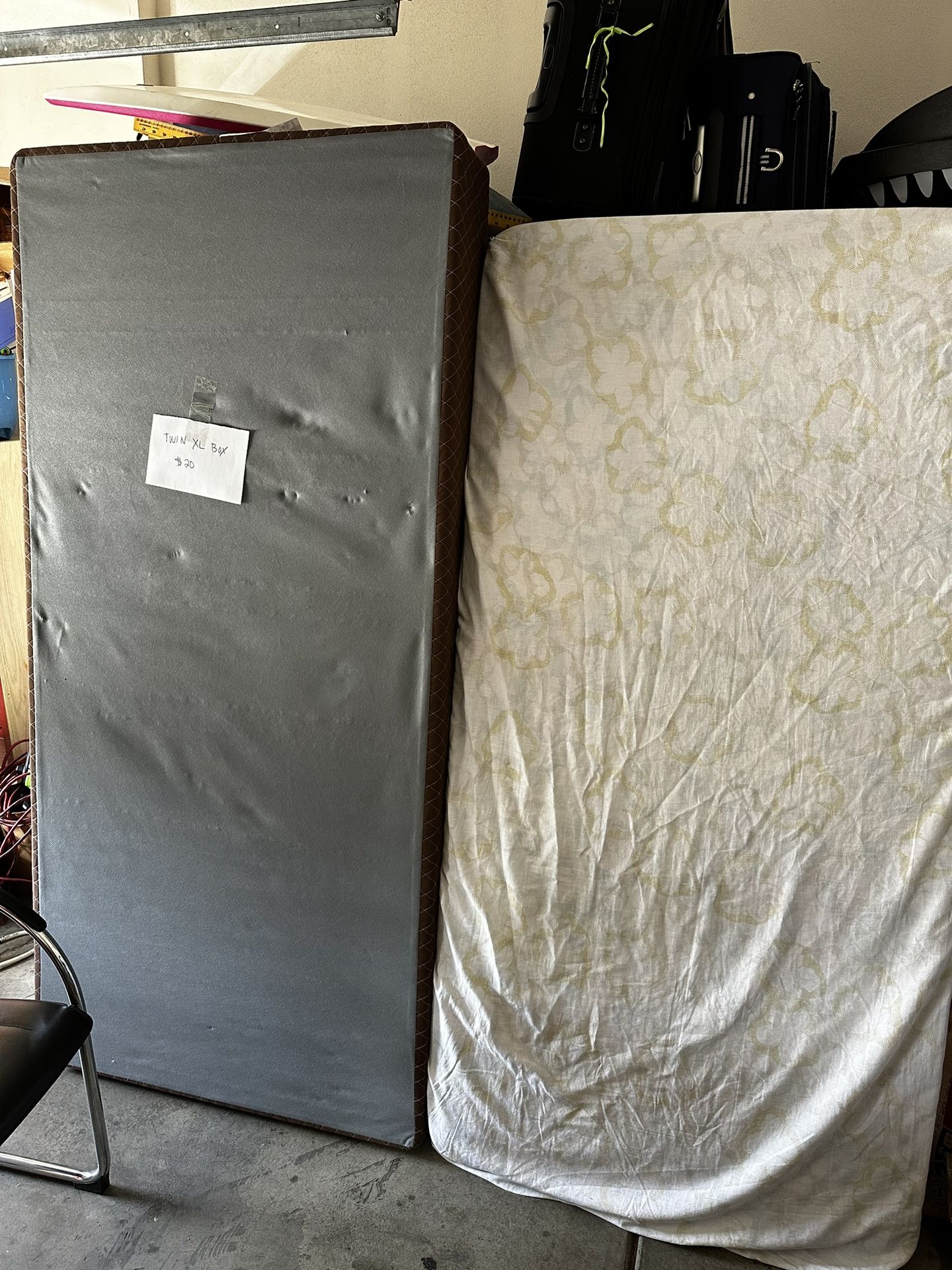 Twin XL Mattress Box Free