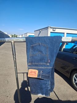 1 pair of Levi 515 38w×28L