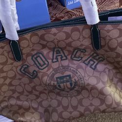 Coach Purse From Coach Warehouse New