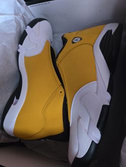 Air jordan 14s Yellow Sz 13 DS