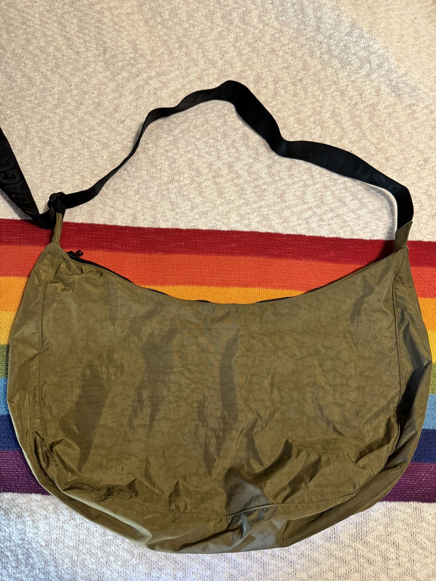 BAGGU large Crescent Bag