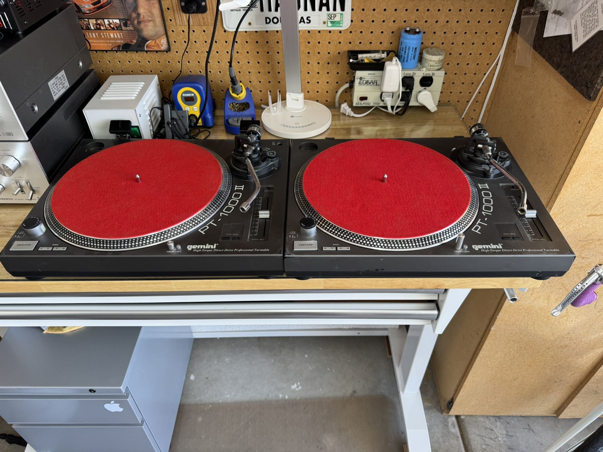 Gemini Direct Drive PT-1000 II Turntables