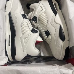 Jordan 4 Flight Club 