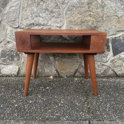 1950’s Conant Ball Modernist End Table 